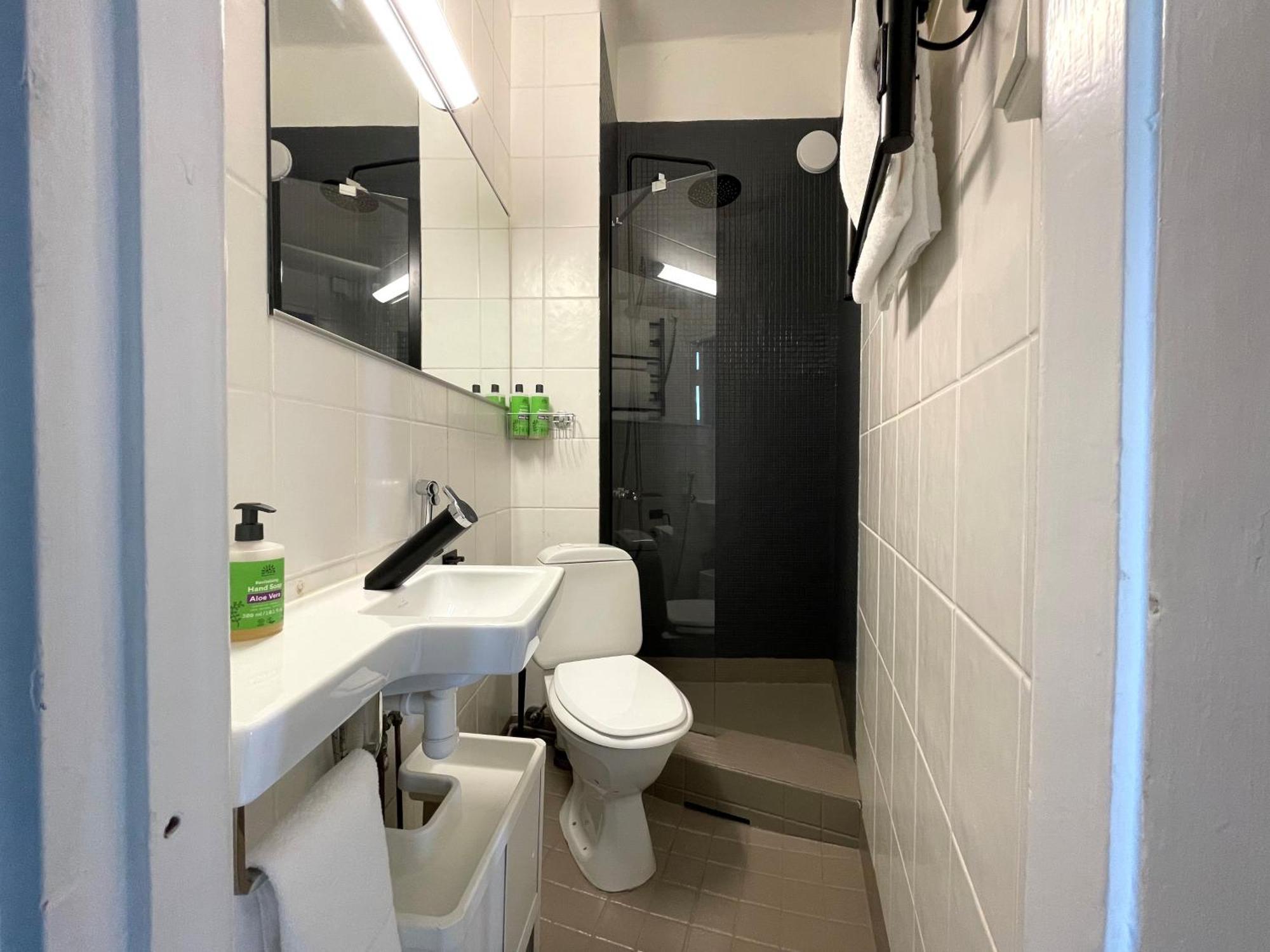 Lägenhet på 42 m² i Helsingfors centrum, med 1 sovrum och 1 badrum  Exteriör bild