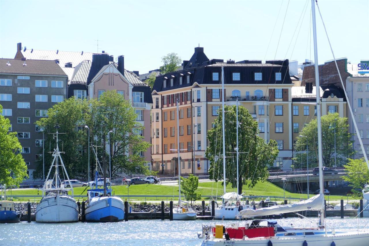 Lägenhet på 42 m² i Helsingfors centrum, med 1 sovrum och 1 badrum  Exteriör bild